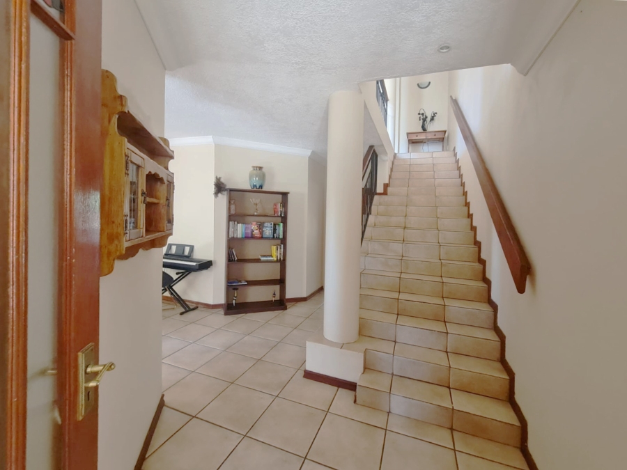 2 Bedroom Property for Sale in Eagles Landing North West